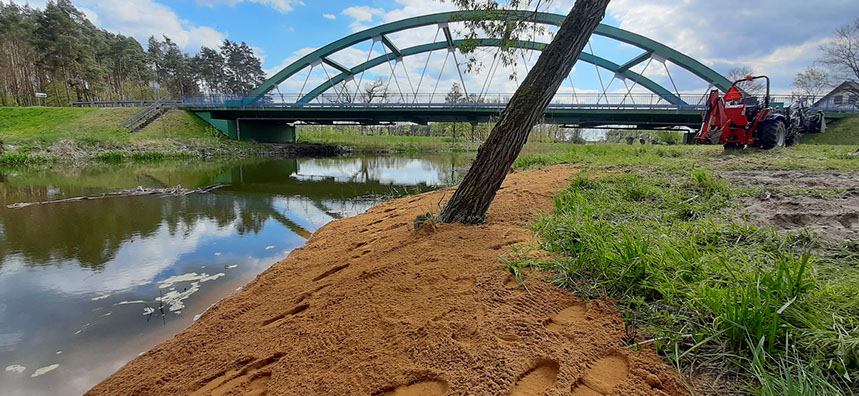 Spływ kajakiem rzeką Obrą w Międzyrzeczu